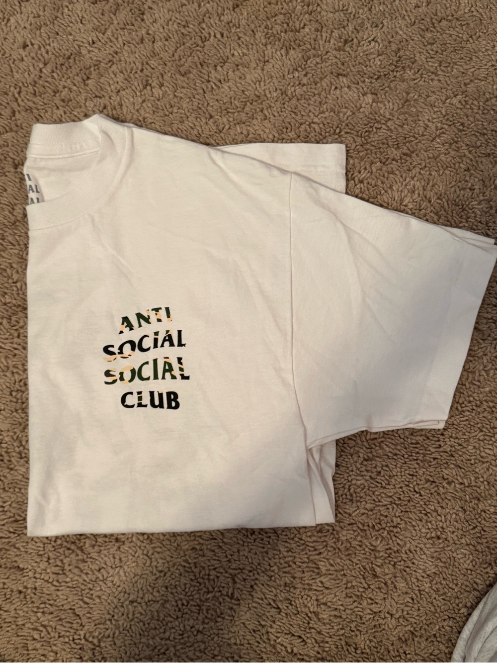 Anti Social Social Club, Med